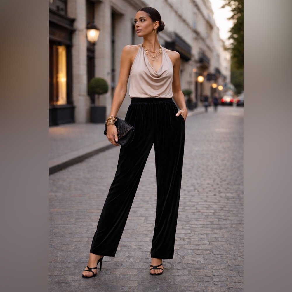 Ulla Johnson Monique Pants โ Noir Velvet